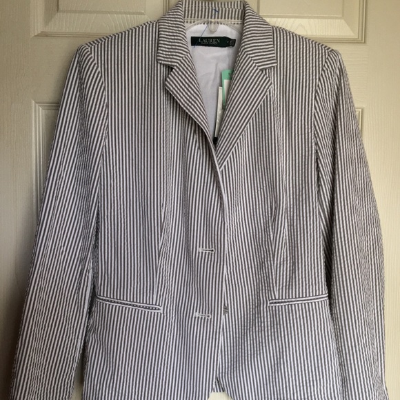 Ladies Designer Blazer - Picture 5 of 5